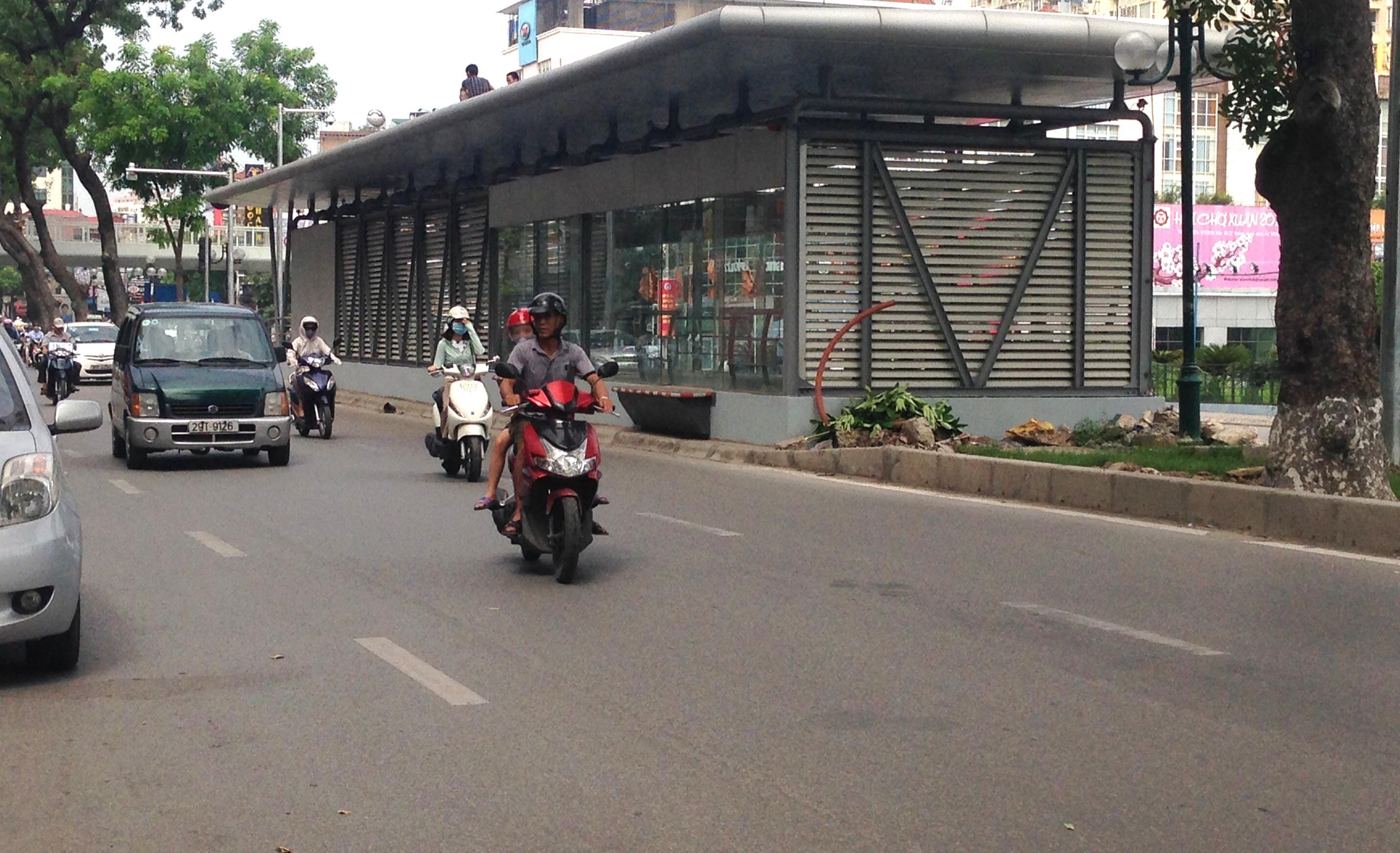 Tuyến xe buýt nhanh BRT Kim Mã-Yên Nghĩa (TP Hà Nội): Vẫn loay hoay tìm phương án vận hành
